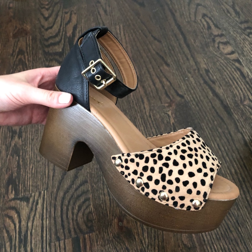 NWOT Spotty Animal Block Heel